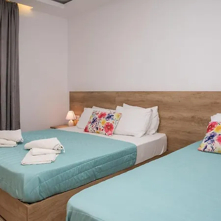 Aparthotel Aphrodite & - 140m From The Beach, By Zantewize 2*