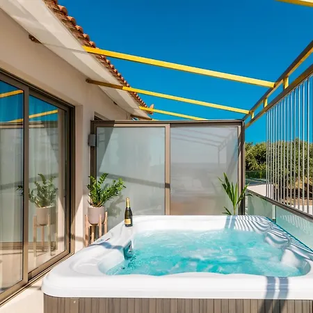 Aparthotel Aphrodite & - 140m From The Beach, By Zantewize 2*