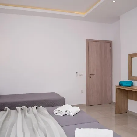 Aphrodite & - 140m From The Beach, By Zantewize Aparthotel 2*