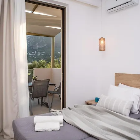 Aparthotel Aphrodite & - 140m From The Beach, By Zantewize 2*