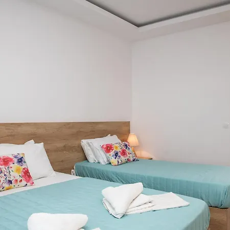 Aphrodite & - 140m From The Beach, By Zantewize Aparthotel Alykes (Zakynthos)