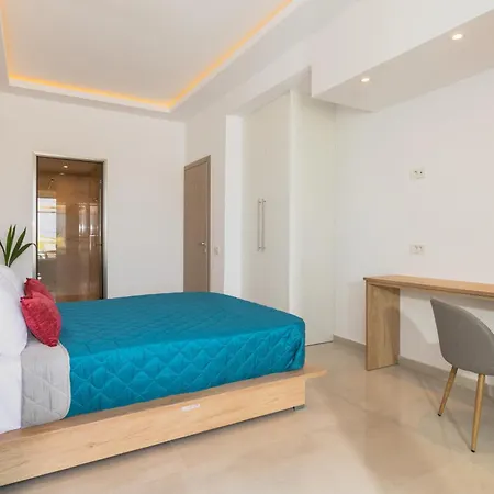 Aphrodite & - 140m From The Beach, By Zantewize 2* أليكيس